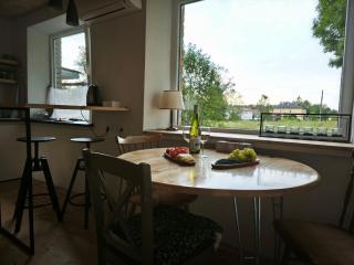 Cozy apartment with a fireplace in Loksa - 9