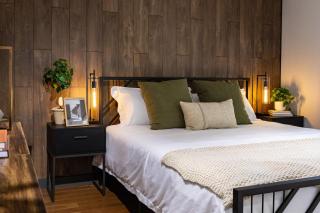 Entire House Free Parking Sleeps 26 MIT Harvard TD - 4