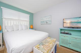 Island Winds West 174 condo - 5