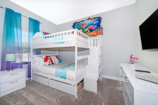 4393MO TOWNHOUSE 5 BEDROOMS & 4 BATHROOMS + POOL - 6