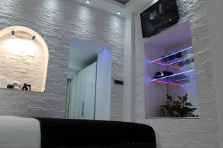 Monroe Apartment - 2