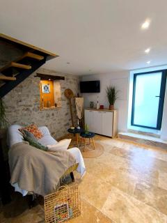 Gîte loft de charme en pierre 2 pers - 0