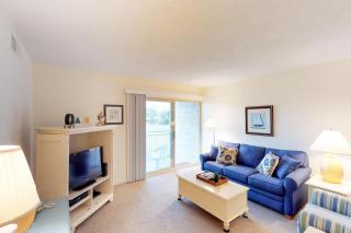 Bluff Villas 1733 - 6