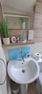 Sea view holiday home with accessible ramp and WiFi - 8