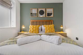 Perry - Stylish City Centre Apartment - 0
