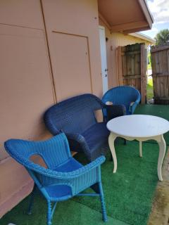 Private entrance guest suite dedicated bathroom kitchen - 2