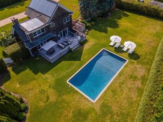 Stunning luxury Retreat I Wineries & Fall Farm Fun - 0