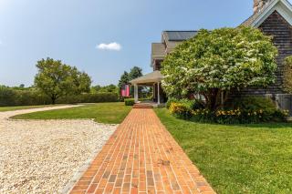 Stunning luxury Retreat I Wineries & Fall Farm Fun - 1