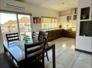 Casa Privada en Zona Cantera - 0