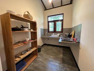 Surfside Paddy Villa - 2