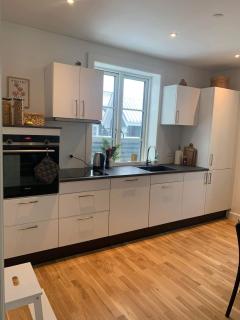 F27-S 4 people, 4 bedrooms, fully furnished - 2