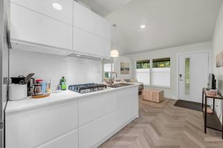 Cozy studio in quiet area - Yard - 9