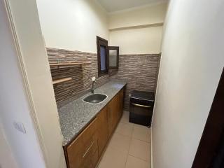 Cozy Apartment, on Sheraton Road Near Metro Market - 3