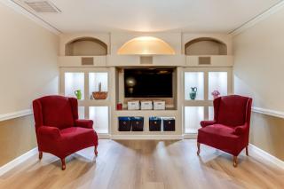 Game Room, Family-Friendly Yard! Gem in Phoenix - 5