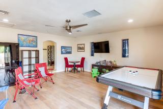 Game Room and Pet-Friendly Yard! Family Phoenix Gem - 2