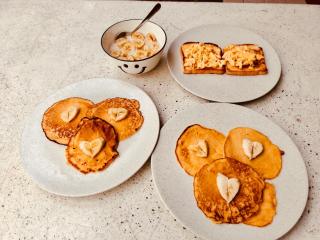 Lazy Sunday Khaosan Hotel - 1