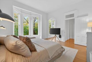Monthly Rental - Charming 1885 Hoyt St Home - 3