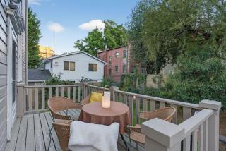 Monthly Rental - Charming 1885 Hoyt St Home - 2