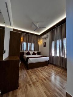 The lawrences aqua stay - Cochin - 4