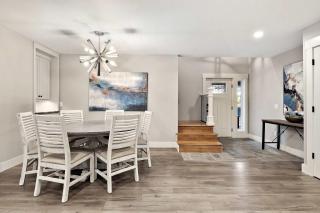 Eastside Estate-Quiet Neighborhood-5 mi to U of A - 2