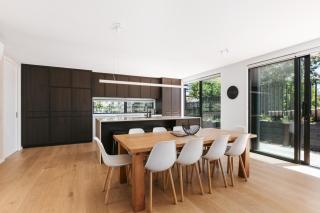 Black Beach House - Mount Maunganui - 2