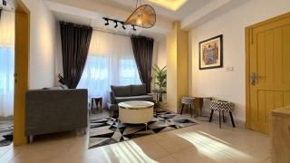 Cozy Grey Modern Apartment in the Heart of Islamabad - 0