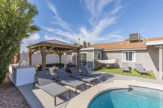 BluMoon-Private Pool & Fire Pit-Projection Theater - 9