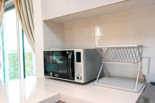 Stylish & Spacious 4BHK Yas Island Stay 9 guest - 3