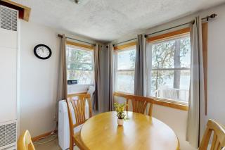 Bayside Sunshine - 4