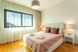 Leonor Seaview Apartment - 9