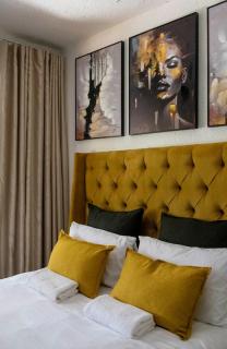 Charming Sandton Apartment - 2