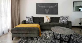 Charming Sandton Apartment - 1