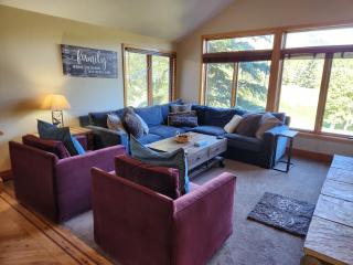 Snowcreek Resort Vacation Rentals 733 Fairway Circle - 0