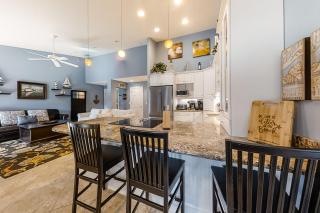 Bluff Villas 1716 - 2