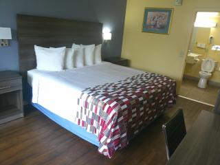 Red Roof Inn Hampton - 3