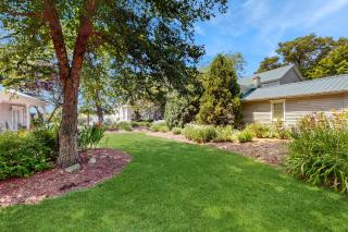 Arrowhead Resort - Stylish Retro Escape - 9