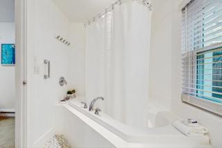 Arrowhead Resort - Undeniably Darling - 1