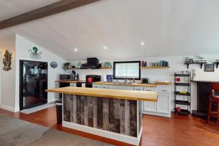 Old Orchard Beach House - 4