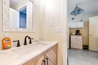 Retreat at Seafarer Resort Unit 109 - 1