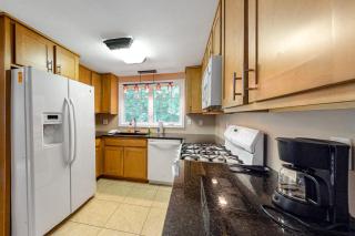 Evergreen Terrace - 5