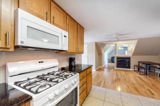 Evergreen Terrace - 4