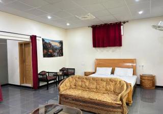 Skyline Rooftop Studio - 8