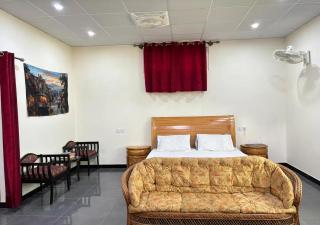 Skyline Rooftop Studio - 6