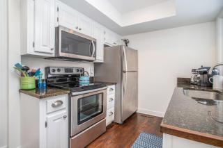 Point Cottage at Point O' Woods - 2