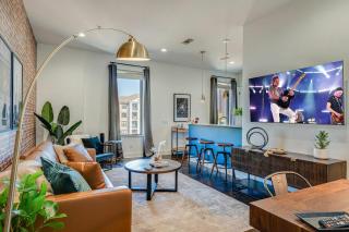 Lofts at 30th-Urban Triad-6 Mins to Broadway - 9