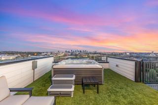 LUXE-High Note-Rooftop Hot Tub-3 Mins to Broadway - 9