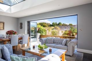 Luxury Manor House in the Oxfordshire Cotswolds - 9