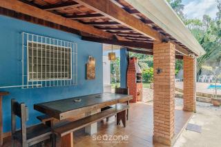 Casa c/ piscina e churrasq. em Itamambuca CPI0130 - 6