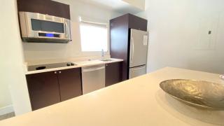 EPIC Modern Doral Resort Apt Near Malls & Airport - 6