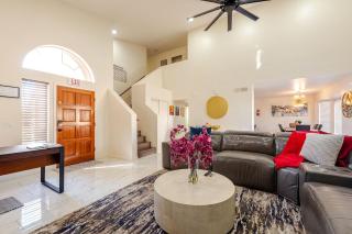 Welcome to Luxe Stays - 2